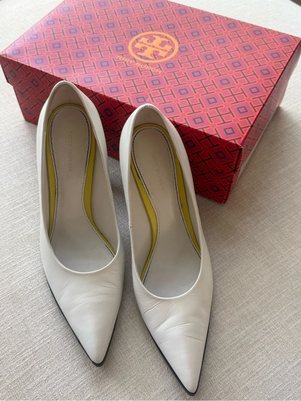 🤍 Tory Burch White Pointed-Toe Pumps Black Heel Size 7.5